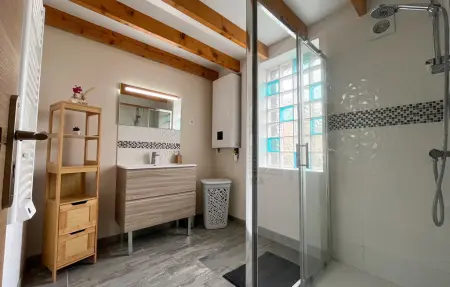 Gîte proche Alpilles, Maison 2 personnes à Arles - Photo 12