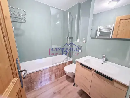 F4 Duplex 6-8 pers - Pied de piste - Piscine - Parking - WiFi - Photo 10