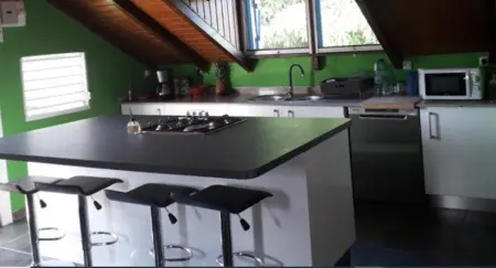 Studio cosy à Sainte-Rose, 45 m² avec balcon, Appartement 2 personnes à Sainte Rose - Photo 2
