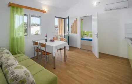 Maison 6 personnes à Tinjan - Photo 2