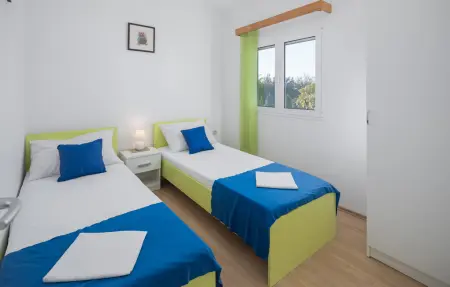 Maison 6 personnes à Tinjan - Photo 11