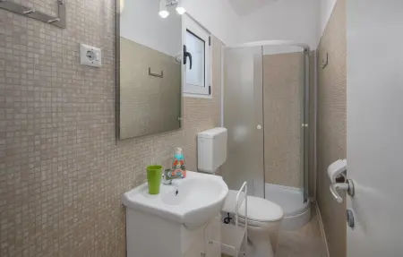Maison 6 personnes à Tinjan - Photo 13