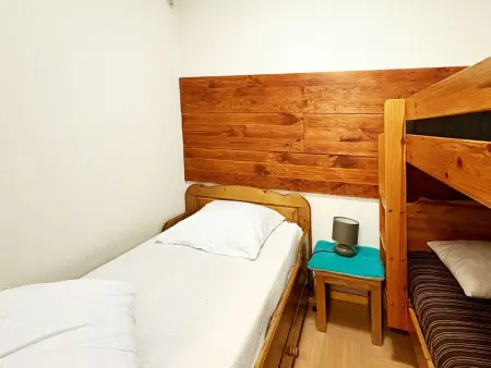 Studio skis aux pieds avec grand balcon à Les Orres - Photo 4