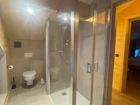 Chalet de standing 12 personnes à Nancroix, avec WIFI et parking privé - Photo 14