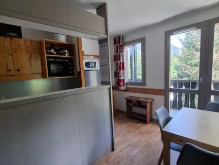Appartement lumineux 5 pers, balcon, accès direct ski, Courchevel 1550 - Photo 2
