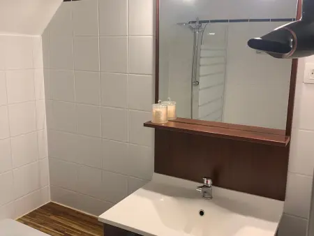 T2 rénové proche Thermes avec piscine et WiFi, Appartement 4 personnes à La Roche Posay - Photo 7