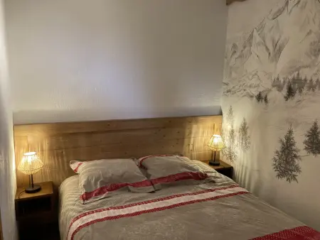 3 pièces rénovées - 2 chambres jusqu’à 5 pers. avec terrasse sud et garage - 500m centre - Photo 1