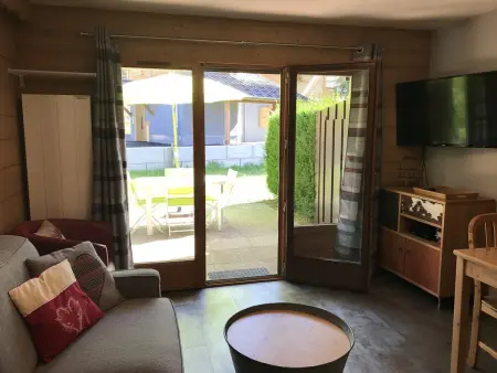 3 pièces rénovées - 2 chambres jusqu’à 5 pers. avec terrasse sud et garage - 500m centre - Photo 8