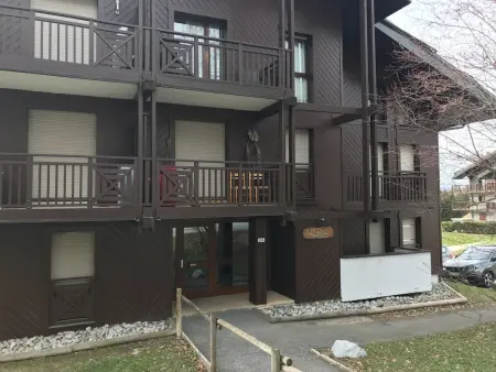 Appartement 2 pièces au pied de la télécabine avec animaux admis et parking - Photo 20