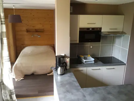 Appartement rénové - 1 chambre, 6 personnes, animaux acceptés - Photo 3