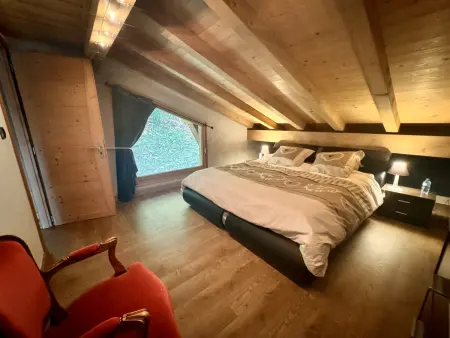 Chalet de Standing 5 Chambres avec Jacuzzi et Parking - Photo 12