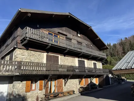 Appartement de charme dans chalet rénové - Animaux et parking - Photo 3