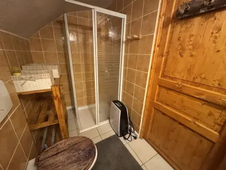 Appartement de charme dans chalet rénové - Animaux et parking - Photo 16