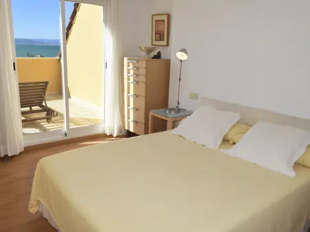 Belle maison 4 chambres avec piscine commune à Dénia, proche plage - Photo 4