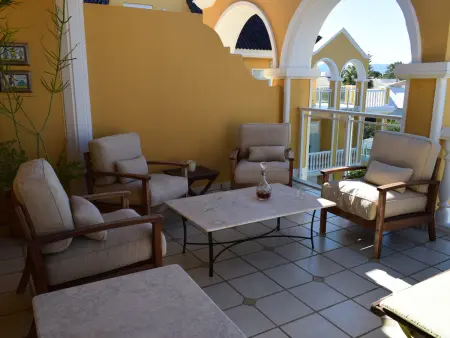 Belle maison 4 chambres avec piscine commune à Dénia, proche plage - Photo 5