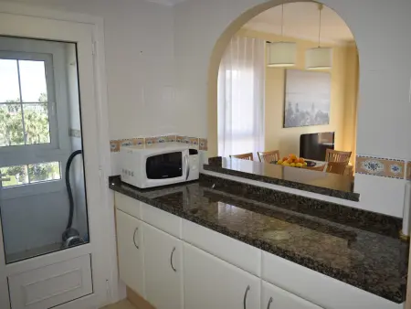Appartement spacieux 3 chambres avec solarium privé et piscine à Oliva Nova - Photo 12