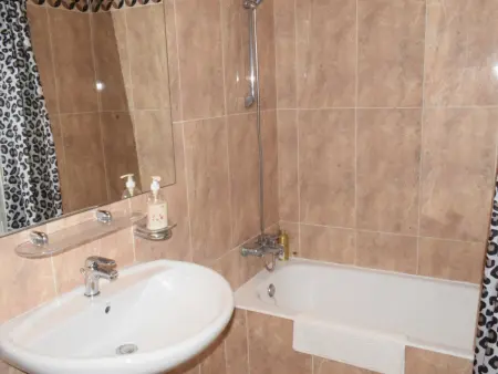 Appartement spacieux 3 chambres avec solarium privé et piscine à Oliva Nova - Photo 22
