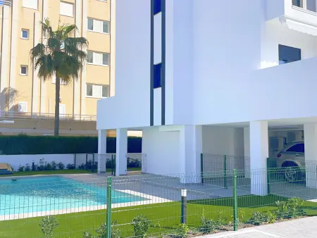 Appartement moderne à Oliva, 2 chambres, piscine et parking - Photo 24