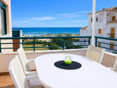 Charmante maison à 25m de la plage avec piscine commune, idéale pour 4 personnes à Oliva - Photo 5