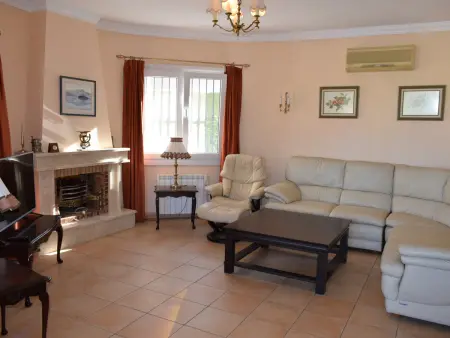 Chalet exclusif à Oliva Nova, jusqu'à 8 personnes, piscine privée - Photo 9