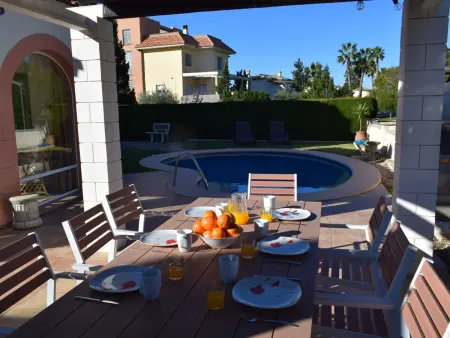 Chalet exclusif à Oliva Nova, jusqu'à 8 personnes, piscine privée - Photo 35