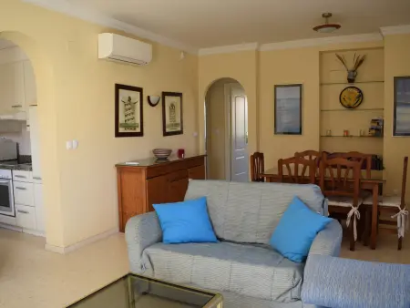 Maison de ville confortable à Oliva Nova Golf avec jardin, terrasse et parking - Photo 8