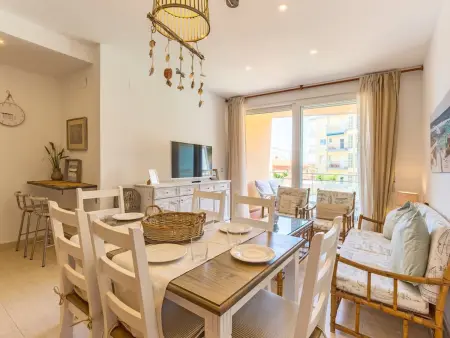 Appartement moderne à Denia, proche plage, 6 personnes, piscine collective - Photo 2
