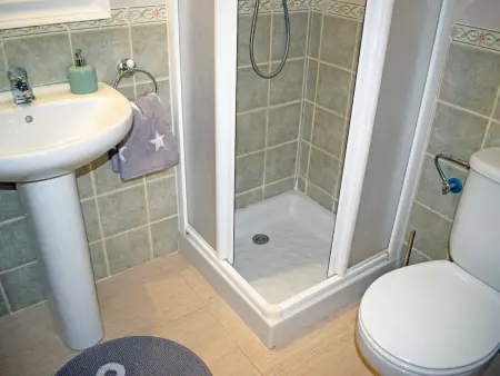 Appartement moderne à Denia, proche plage, 6 personnes, piscine collective - Photo 19