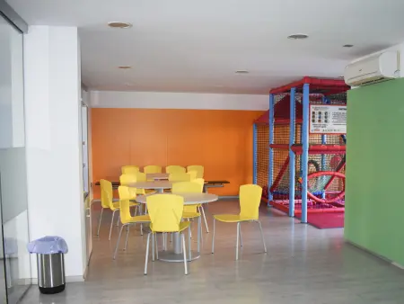 Appartement moderne à Denia, près de la plage, climatisation, piscine, parking - Photo 24