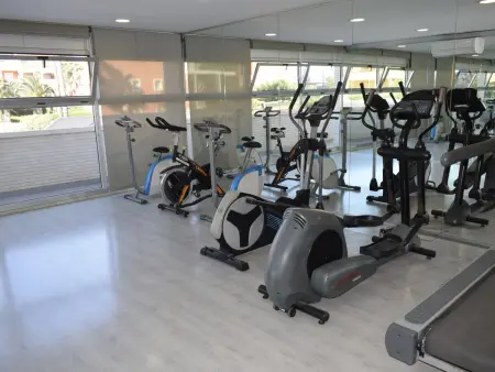 Appartement moderne à Denia, près de la plage, climatisation, piscine, parking - Photo 28