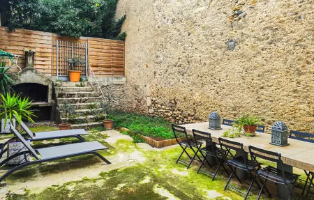 GRANDE MAISON DE VILLAGE, Maison 8 personnes à Thézan les Béziers - Photo 9