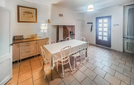 GRANDE MAISON DE VILLAGE, Maison 8 personnes à Thézan les Béziers - Photo 11