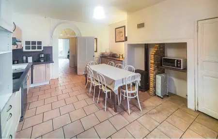 GRANDE MAISON DE VILLAGE, Maison 8 personnes à Thézan les Béziers - Photo 12