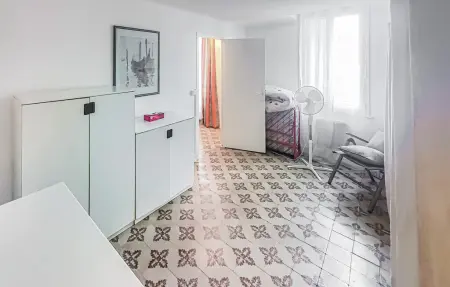 GRANDE MAISON DE VILLAGE, Maison 8 personnes à Thézan les Béziers - Photo 13