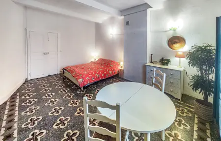 GRANDE MAISON DE VILLAGE, Maison 8 personnes à Thézan les Béziers - Photo 15