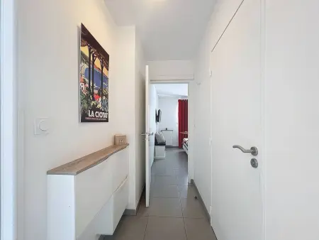 Superbe T2 moderne avec terrasse, climatisation et parking à La Ciotat - Photo 12
