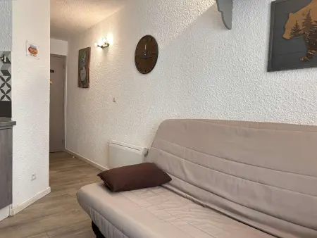 Studio cabine pour 3 personnes à Risoul 1850, proche commodités - Photo 17