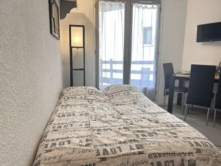 Studio cabine pour 3 personnes à Risoul 1850, proche commodités - Photo 19