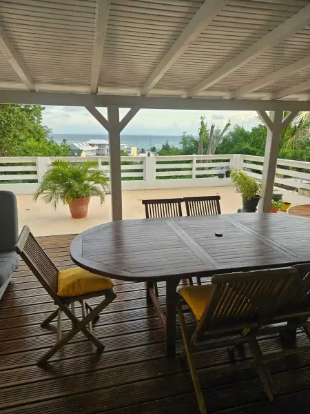 Appartement spacieux avec vue sur mer à Sainte-Anne - Photo 7