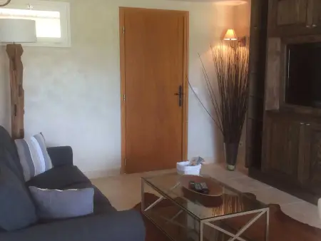 Maison charmante avec piscine à Saintes-Maries-de-la-Mer - Photo 2