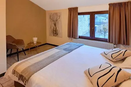 Au Coeur d'Alle - Double Room with Large Double Bed - Photo 10