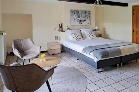 Au Coeur d'Alle - Triple Room with Bathroom, Au Coeur d'Alle by Belvilla - Chambre Triple - Photo 4
