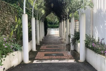 Appartements à Cannes, Appartement à Antibes avec piscine et terrasse - Photo 7
