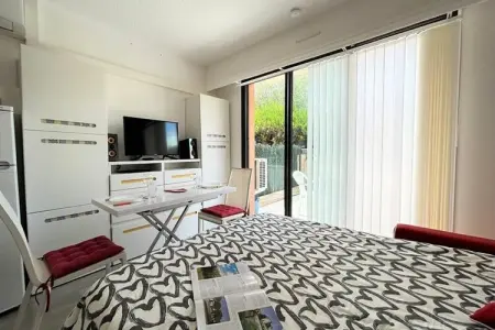 Résidence Cigaloun, Appartement à Gréoux-les-Bains près du spa - Photo 5