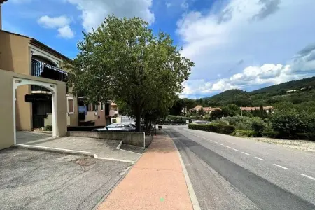 Résidence Cigaloun, Appartement à Gréoux-les-Bains près du spa - Photo 19