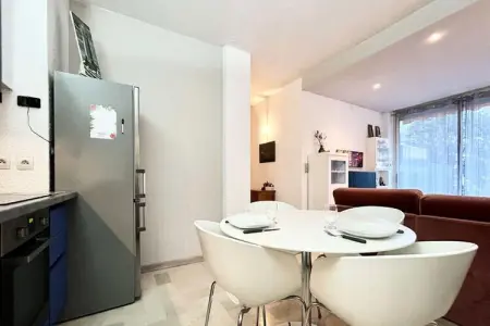 Résidence Flore, Appartement en Provence près des thermes - Photo 9