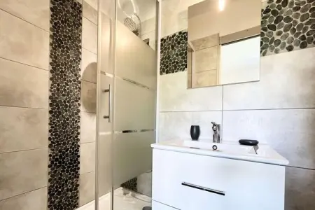 Résidence Cedres, Appartement à Gréoux près des thermes - Photo 4