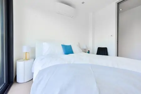 Résidence Villa D&rsquo;architecte Avec Piscine Chauff&eacute;e Pour 10 !, Villa à Mandelieu avec piscine chauffée - Photo 27