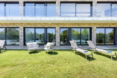 Résidence Villa D&rsquo;architecte Avec Piscine Chauff&eacute;e Pour 10 !, Villa à Mandelieu avec piscine chauffée - Photo 35