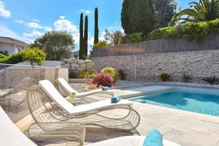 Résidence Villa D&rsquo;architecte Avec Piscine Chauff&eacute;e Pour 10 !, Villa à Mandelieu avec piscine chauffée - Photo 45